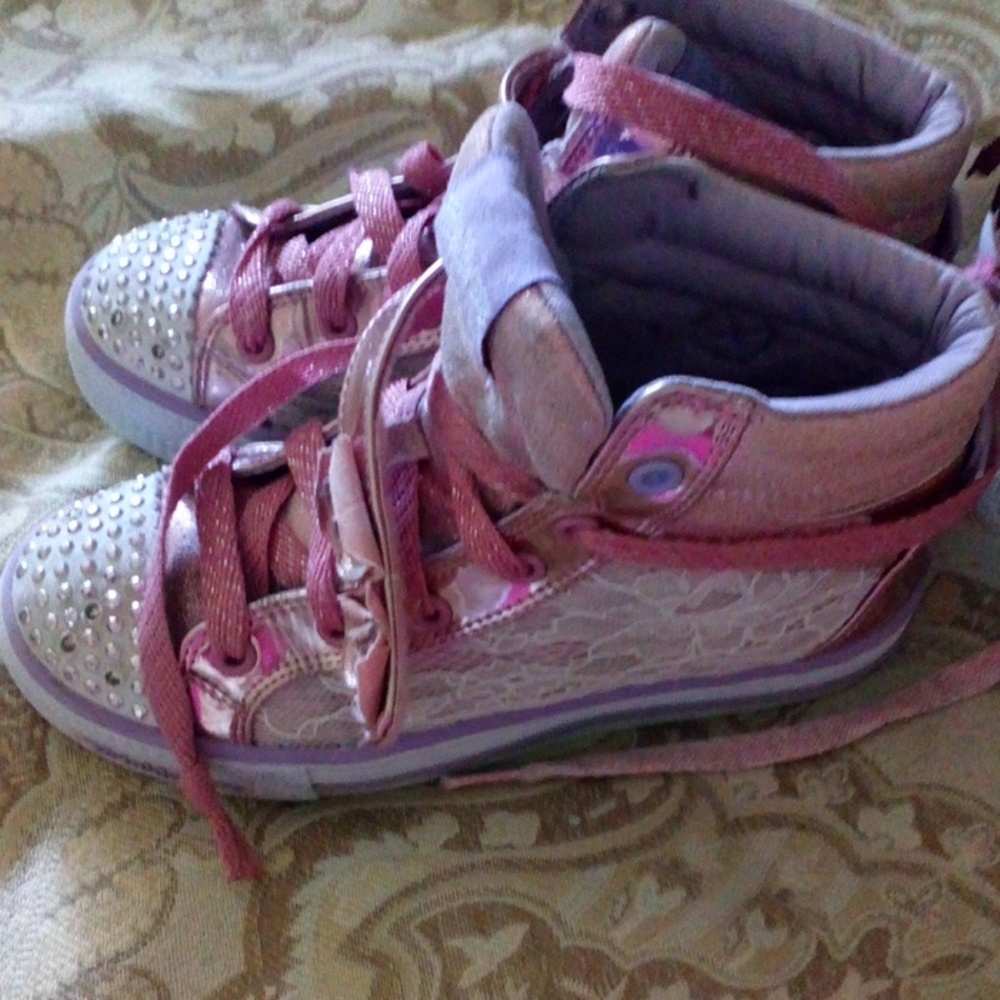 Sneaker 👟 - Picture 2 of 4